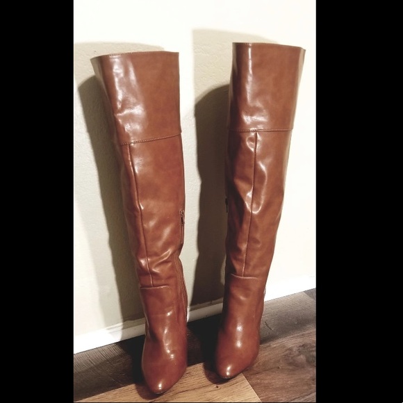 Over The Knee Boots - Picture 3 of 3